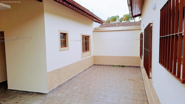 Imagem Casa com 3 Quartos à Venda, 154 m² em Balneário Oásis - Peruíbe Imagem Casa com 3 Quartos à Venda, 154 m² em Balneário Oásis - Peruíbe