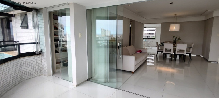 Imagem Imóvel com 3 Quartos à Venda, 143 m² em Graça - Salvador Imagem Imóvel com 3 Quartos à Venda, 143 m² em Graça - Salvador
