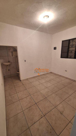 Imagem Sobrado com 8 Quartos à Venda, 125 m² em Jardim Presidente Dutra - Guarulhos Imagem Sobrado com 8 Quartos à Venda, 125 m² em Jardim Presidente Dutra - Guarulhos