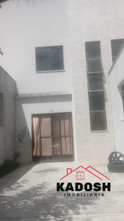 Casa com 2 Quartos à Venda, 130 m² em Papagaio - Feira De Santana