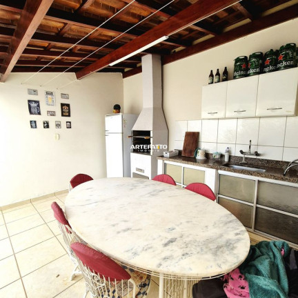 Imagem Casa com 4 Quartos à Venda, 169 m² em Vila Nossa Senhora Das Graças - Franca Imagem Casa com 4 Quartos à Venda, 169 m² em Vila Nossa Senhora Das Graças - Franca