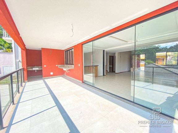 Imagem Casa com 3 Quartos à Venda, 300 m² em Vargem Grande - Teresópolis Imagem Casa com 3 Quartos à Venda, 300 m² em Vargem Grande - Teresópolis