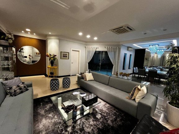 Casa com 4 Quartos à Venda, 1.200 m² em Aleixo - Manaus
