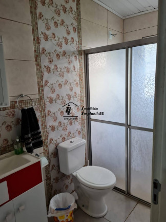 Imagem Casa com 3 Quartos à Venda, 348 m² em Centro Administrativo - Teutônia