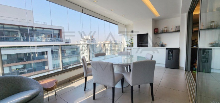 Imóvel com 2 Quartos à Venda, 128 m² em Brooklin - São Paulo