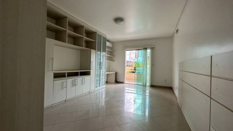 Imagem Casa com 4 Quartos à Venda, 263 m² em Ponta Negra - Manaus