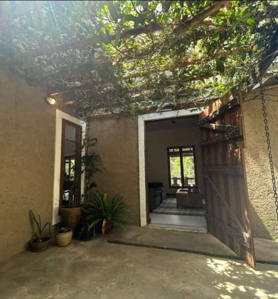 Imagem Casa de Condomínio com 3 Quartos à Venda, em Chácara Dos Lagos - Carapicuíba Imagem Casa de Condomínio com 3 Quartos à Venda, em Chácara Dos Lagos - Carapicuíba