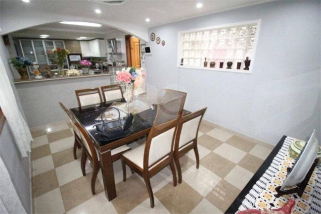 Imagem Sobrado com 4 Quartos à Venda, 250 m² em Km 18 - Osasco Imagem Sobrado com 4 Quartos à Venda, 250 m² em Km 18 - Osasco