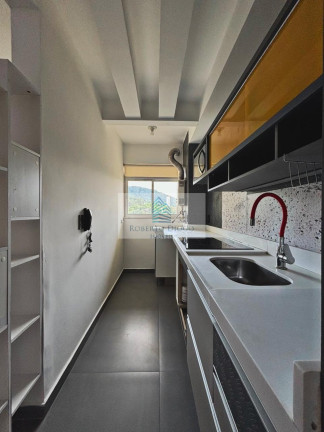 Imagem Imóvel com 2 Quartos à Venda, 52 m² em Camorim - Rio De Janeiro Imagem Imóvel com 2 Quartos à Venda, 52 m² em Camorim - Rio De Janeiro