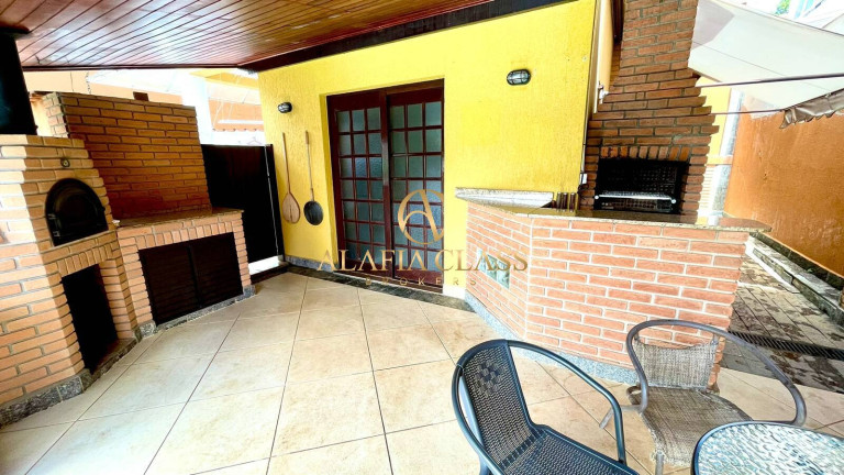 Imagem Casa com 3 Quartos à Venda, 360 m² em São Paulo Ii - Cotia Imagem Casa com 3 Quartos à Venda, 360 m² em São Paulo Ii - Cotia
