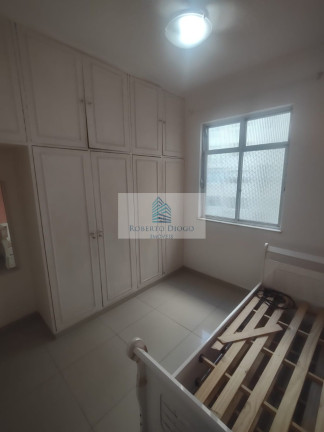 Imagem Imóvel com 3 Quartos à Venda, 120 m² em Copacabana - Rio De Janeiro Imagem Imóvel com 3 Quartos à Venda, 120 m² em Copacabana - Rio De Janeiro