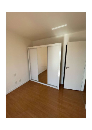 Imagem Apartamento com 2 Quartos à Venda, 60 m² em Jardim Tupanci - Barueri