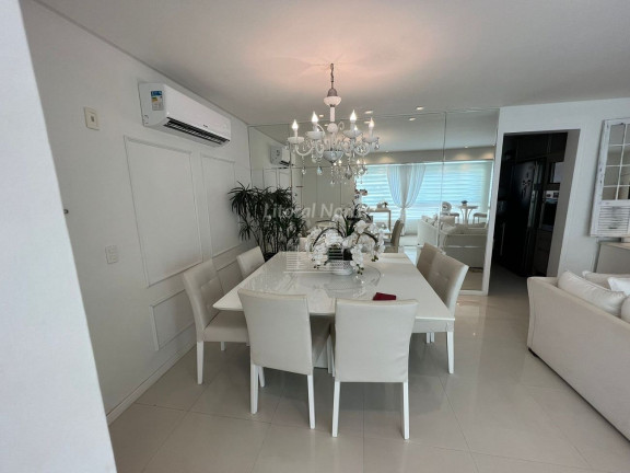 Imagem Apartamento com 4 Quartos à Venda, 141 m² em Centro - Balneário Camboriú Imagem Apartamento com 4 Quartos à Venda, 141 m² em Centro - Balneário Camboriú