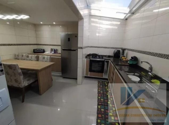 Imagem Casa com 2 Quartos à Venda, 130 m² em Alto Boqueirão - Curitiba Imagem Casa com 2 Quartos à Venda, 130 m² em Alto Boqueirão - Curitiba
