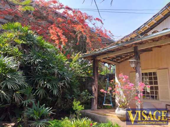 Casa com 3 Quartos à Venda, 880 m² em Jacareí