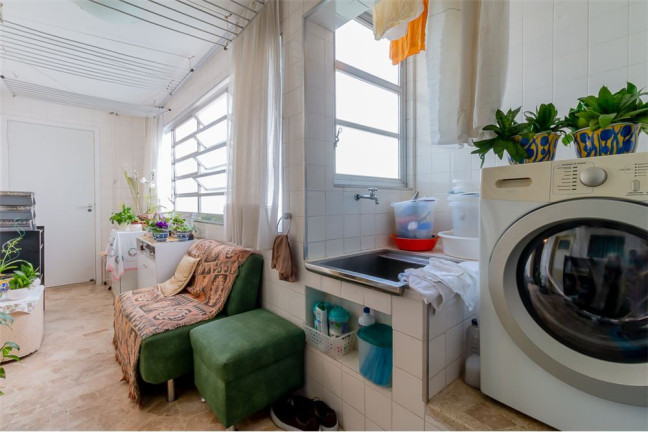 Imagem Imóvel com 3 Quartos à Venda, em Higienópolis - São Paulo Imagem Imóvel com 3 Quartos à Venda, em Higienópolis - São Paulo