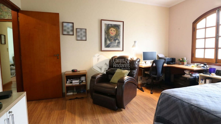 Imagem Casa com 3 Quartos à Venda, 181 m² em Parque Jabaquara - São Paulo