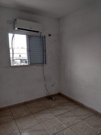 Imagem Casa com 2 Quartos à Venda, 65 m² em Jardim Samambaia - Praia Grande Imagem Casa com 2 Quartos à Venda, 65 m² em Jardim Samambaia - Praia Grande