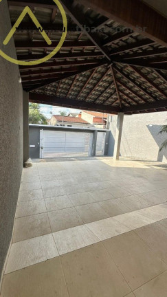 Imagem Casa com 3 Quartos à Venda, 181 m² em Jardim Paulista - Atibaia Imagem Casa com 3 Quartos à Venda, 181 m² em Jardim Paulista - Atibaia