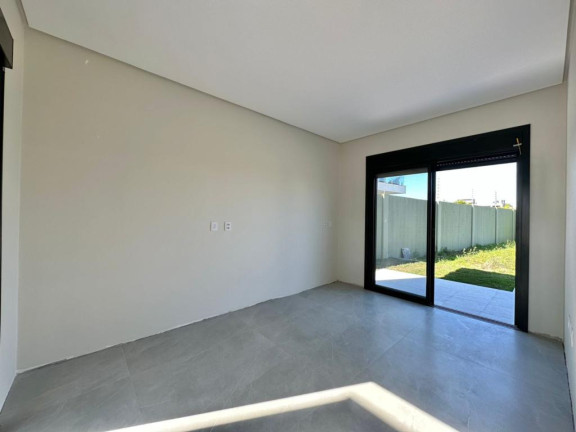 Imagem Casa com 3 Quartos à Venda,  em -- - Xangri-la