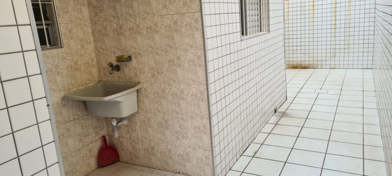 Imagem Casa com 2 Quartos à Venda, 127 m² em Boqueirão - Praia Grande