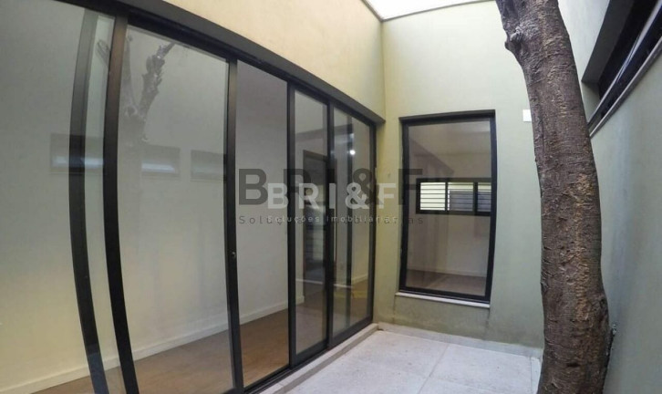 Imagem Sobrado com 10 Quartos à Venda, 350 m² em Campo Belo - São Paulo