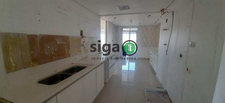 Imagem Apartamento com 4 Quartos à Venda, 213 m² em Panamby - São Paulo
