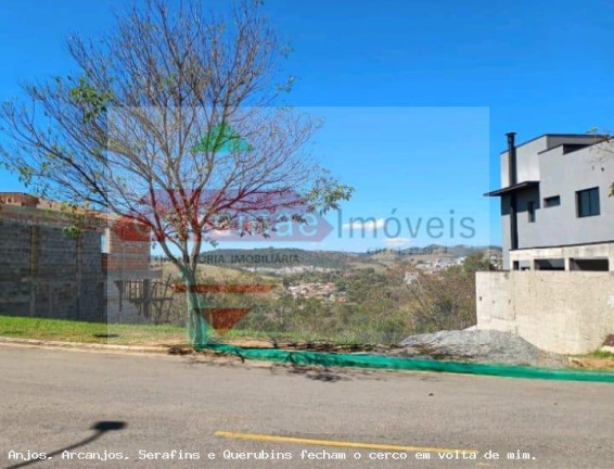 Terreno à Venda, 500 m² em Condominio Cataguá Way - Taubaté