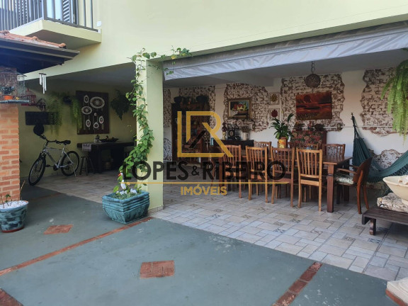 Imagem Casa com 3 Quartos à Venda, 270 m² em Jardim Paraíso - Botucatu
