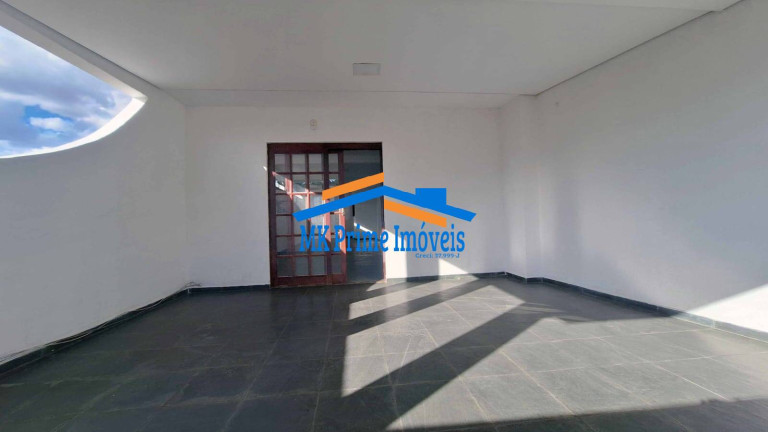 Imagem Sobrado com 3 Quartos à Venda, 252 m² em Jardim D'abril - Osasco Imagem Sobrado com 3 Quartos à Venda, 252 m² em Jardim D'abril - Osasco