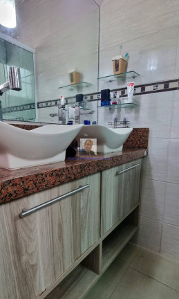 Imagem Casa de Condomínio com 2 Quartos à Venda, 180 m² em Barueri Imagem Casa de Condomínio com 2 Quartos à Venda, 180 m² em Barueri