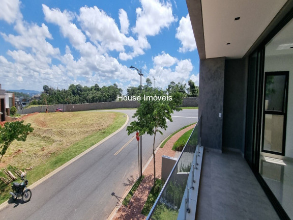 Imagem Casa com 3 Quartos à Venda, 360 m² em Jardim Novo Mundo - Jundiaí Imagem Casa com 3 Quartos à Venda, 360 m² em Jardim Novo Mundo - Jundiaí