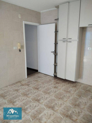 Imagem Sobrado com 3 Quartos à Venda, 170 m² em Vila Galvão - Guarulhos Imagem Sobrado com 3 Quartos à Venda, 170 m² em Vila Galvão - Guarulhos