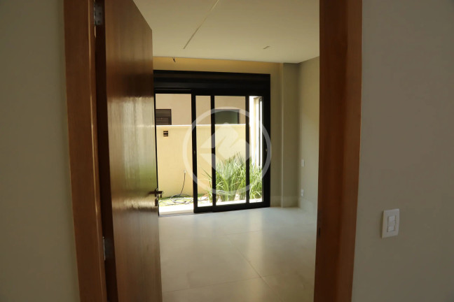Imagem Casa com 4 Quartos à Venda, 300 m² em Portal Do Sol Green - Goiânia Imagem Casa com 4 Quartos à Venda, 300 m² em Portal Do Sol Green - Goiânia