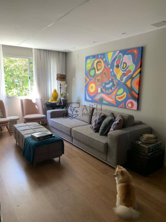 Apartamento com 3 Quartos à Venda, 130 m² em Moema - São Paulo