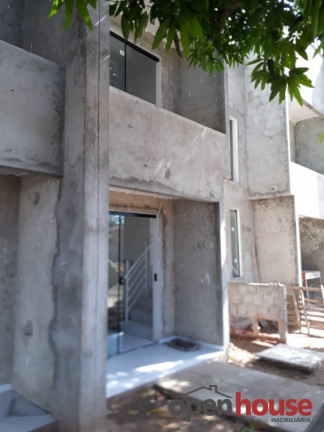 Imagem Casa de Condomínio com 2 Quartos à Venda, 74 m² em Ponta Negra - Natal