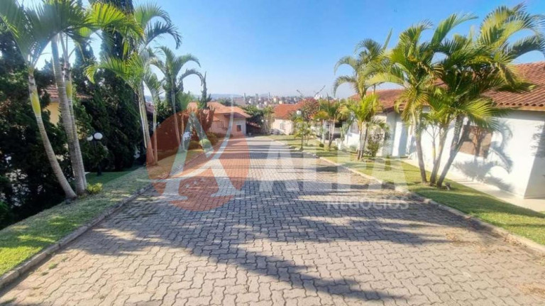 Imagem Casa com 3 Quartos à Venda, 453 m² em Jardim Ana Estela - Carapicuíba