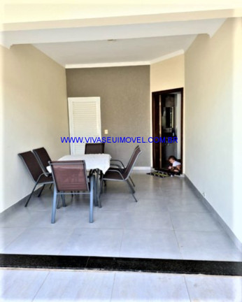 Imagem Casa com 3 Quartos à Venda, em Jardim Panorama - Indaiatuba Imagem Casa com 3 Quartos à Venda, em Jardim Panorama - Indaiatuba
