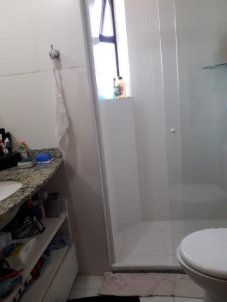 Imagem Apartamento com 2 Quartos à Venda, 70 m² em Candeal - Salvador