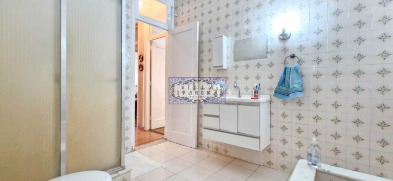 Imagem Apartamento com 3 Quartos à Venda, 130 m² em Copacabana - Rio De Janeiro Imagem Apartamento com 3 Quartos à Venda, 130 m² em Copacabana - Rio De Janeiro