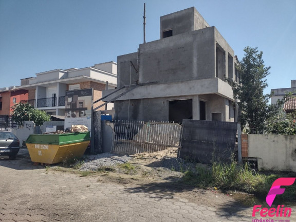 Imagem Casa com 3 Quartos à Venda, 123 m² em Campeche - Florianópolis Imagem Casa com 3 Quartos à Venda, 123 m² em Campeche - Florianópolis