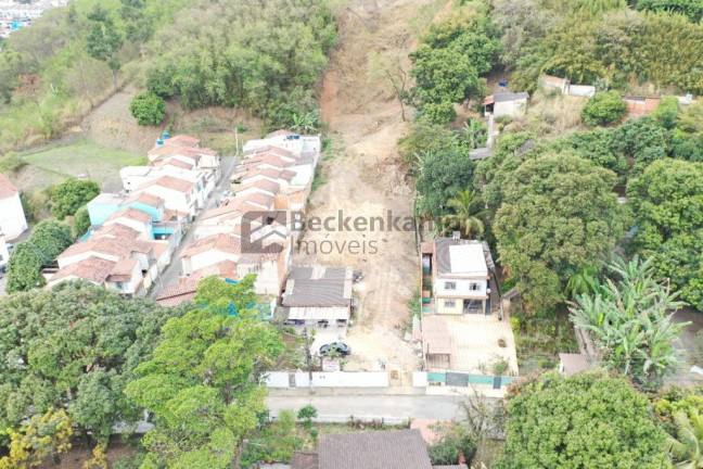 Imagem Terreno à Venda, 8.185 m² em Retiro - Volta Redonda Imagem Terreno à Venda, 8.185 m² em Retiro - Volta Redonda