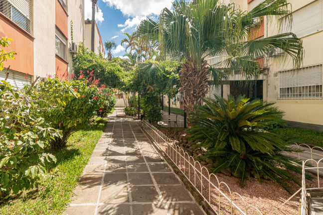 Imagem Imóvel com 3 Quartos à Venda, 78 m² em Higienópolis - Porto Alegre Imagem Imóvel com 3 Quartos à Venda, 78 m² em Higienópolis - Porto Alegre