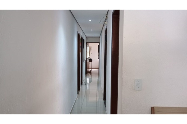 Imagem Casa com 4 Quartos à Venda, 204 m² em Jardim Nosso Lar - São Paulo Imagem Casa com 4 Quartos à Venda, 204 m² em Jardim Nosso Lar - São Paulo