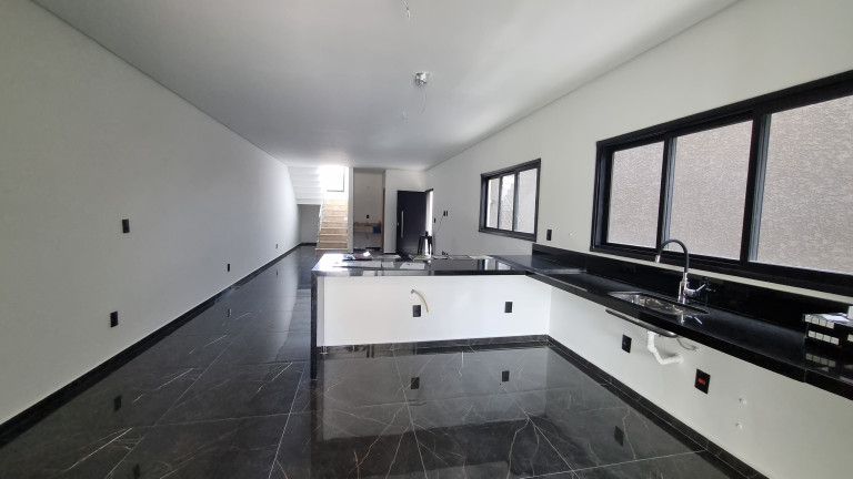 Imagem Casa com 3 Quartos à Venda, 162 m² em Vila Petrópolis - Atibaia Imagem Casa com 3 Quartos à Venda, 162 m² em Vila Petrópolis - Atibaia