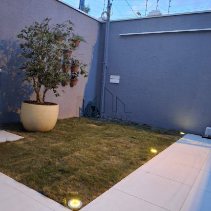 Imagem Sobrado com 3 Quartos à Venda, 170 m² em Setor Faiçalville - Goiânia