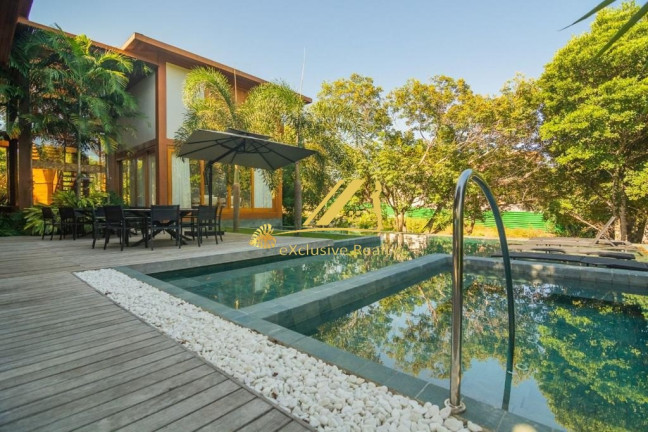 Imagem Imóvel com 5 Quartos à Venda, 639 m² em Praia Do Forte - Mata De São João Imagem Imóvel com 5 Quartos à Venda, 639 m² em Praia Do Forte - Mata De São João
