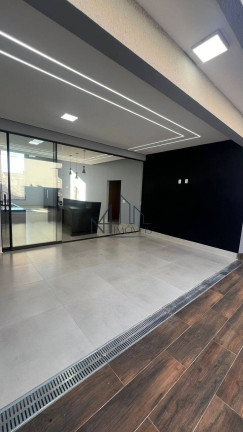 Imagem Casa com 3 Quartos à Venda, 300 m² em Residencial São Leopoldo Complemento - Goiânia Imagem Casa com 3 Quartos à Venda, 300 m² em Residencial São Leopoldo Complemento - Goiânia