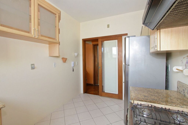 Imagem Apartamento com 2 Quartos à Venda, 85 m² em Jardim Botânico - Porto Alegre