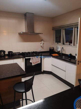 Imagem Sobrado com 4 Quartos à Venda ou Locação, 240 m² em Vila Rosália - Guarulhos Imagem Sobrado com 4 Quartos à Venda ou Locação, 240 m² em Vila Rosália - Guarulhos